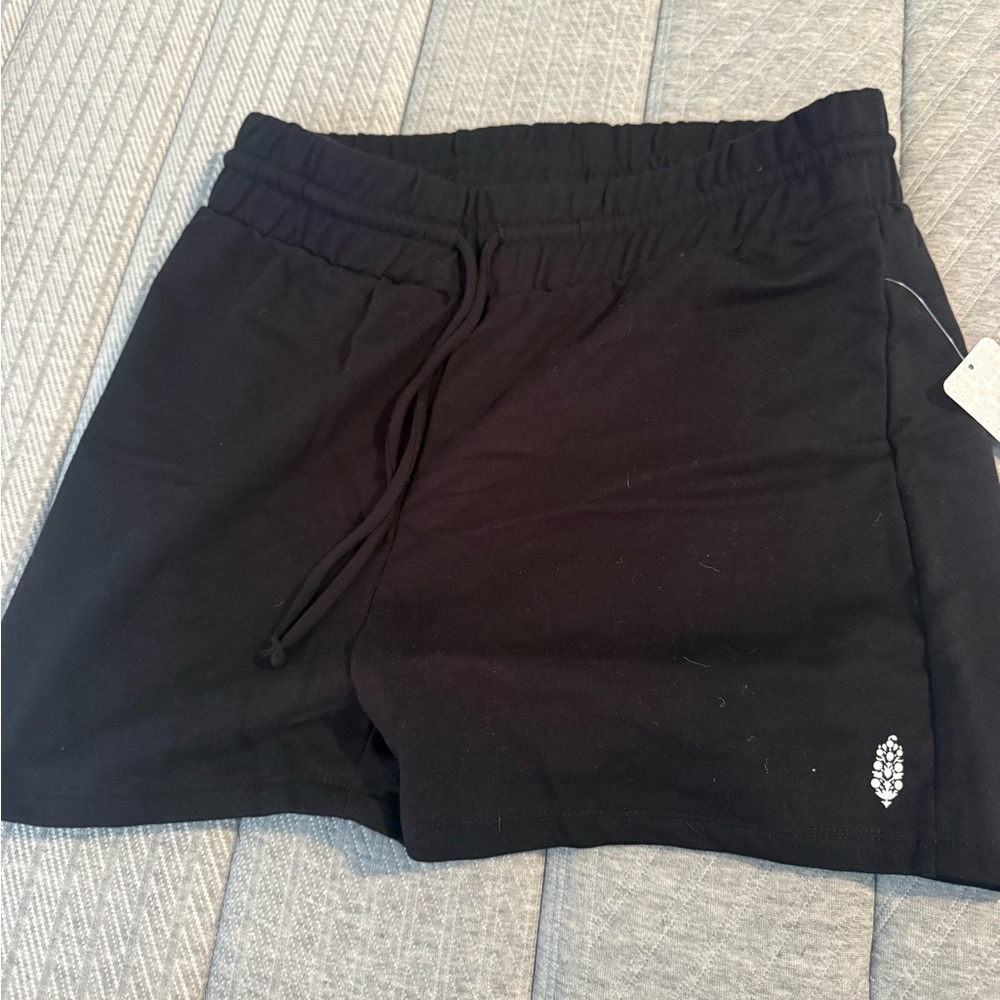 FP Movement Black Activewear Set - Picture 3 of 6